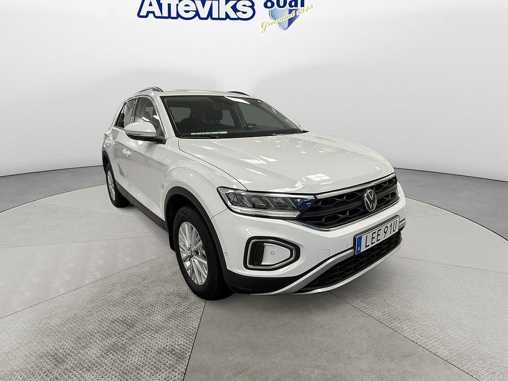 Volkswagen T-Roc 1.5 TSi 150hk *P.sensorer/Adaptiv Farthålla...