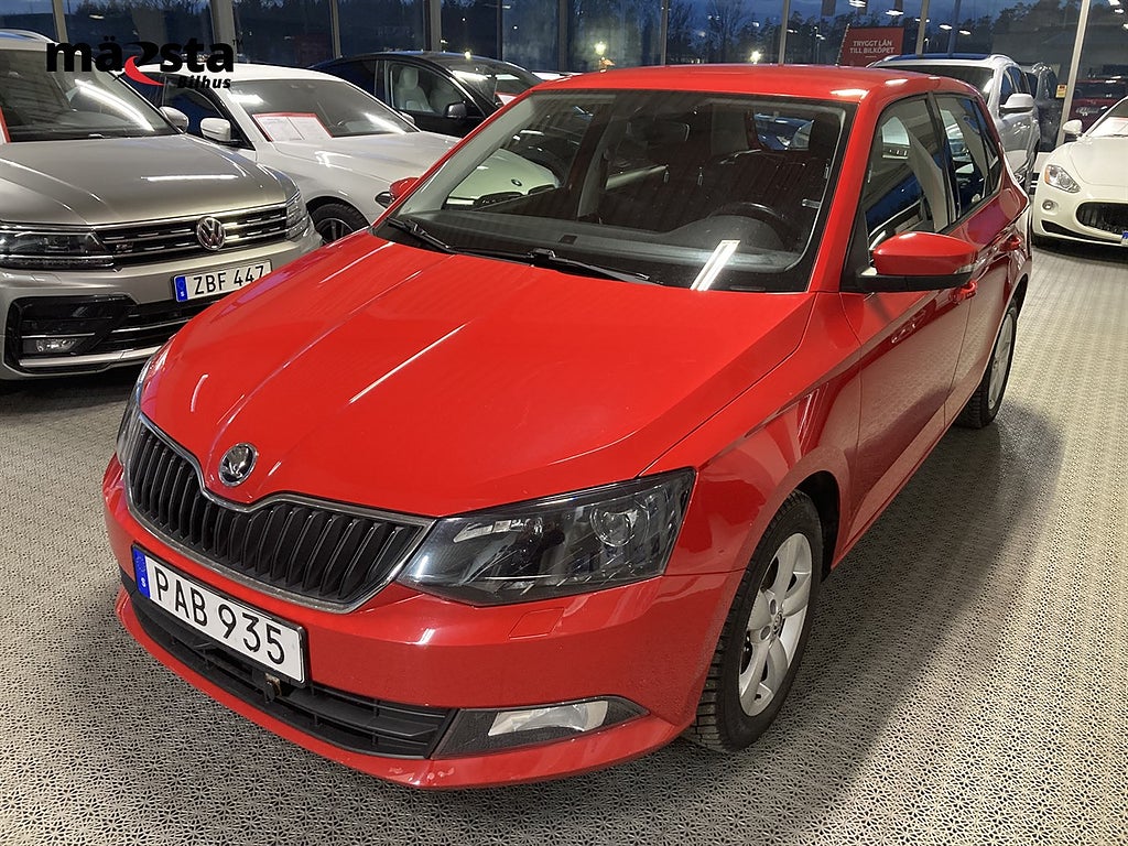 Skoda Fabia 1.2 TSI (90hk) Style Nyservad