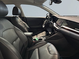 Kia Niro P-HEV Advance Plus II Drag Mvärm Kamera GPS Skinn SoV – bild 10