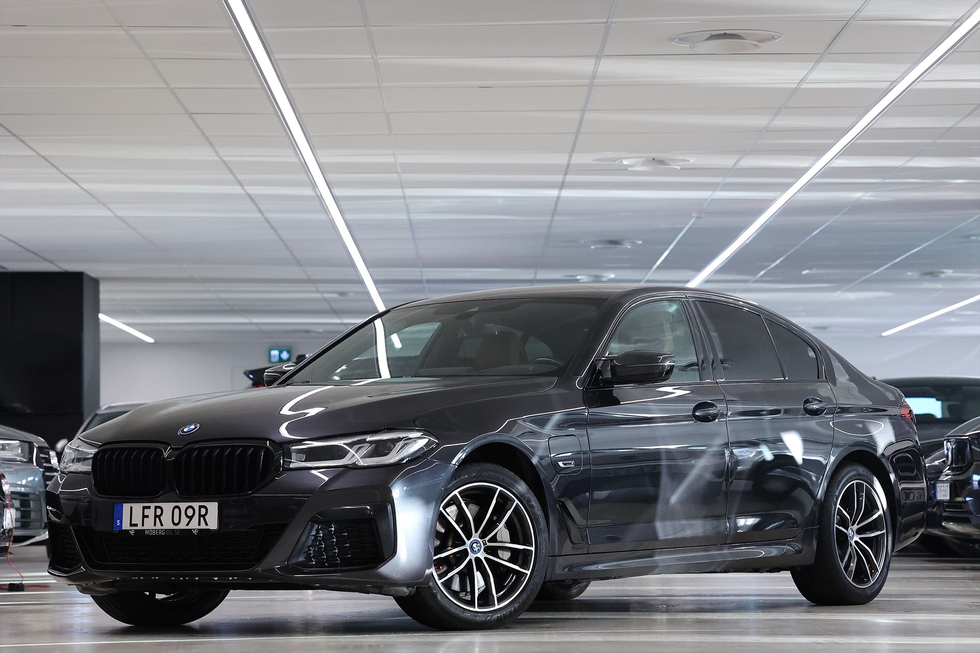 BMW 530 e xDrive 292hk 2023, photo 4/55