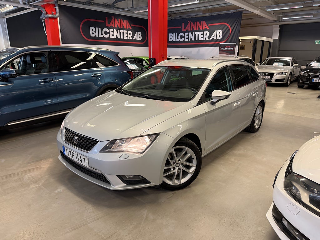 Seat Leon ST 1.6 TDI 4Drive Style Drag Kamera Kamrem bytt Alcantara