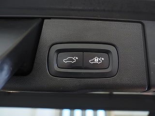 SUV Volvo XC60 10 av 28