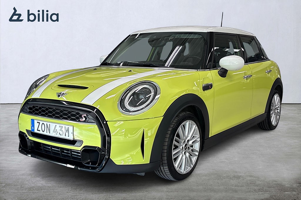 MINI Cooper S 5-dörrars *Bilia Days 2026* / Backkamera / Komfortöpp.
