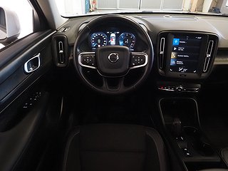 SUV Volvo XC40 16 av 22