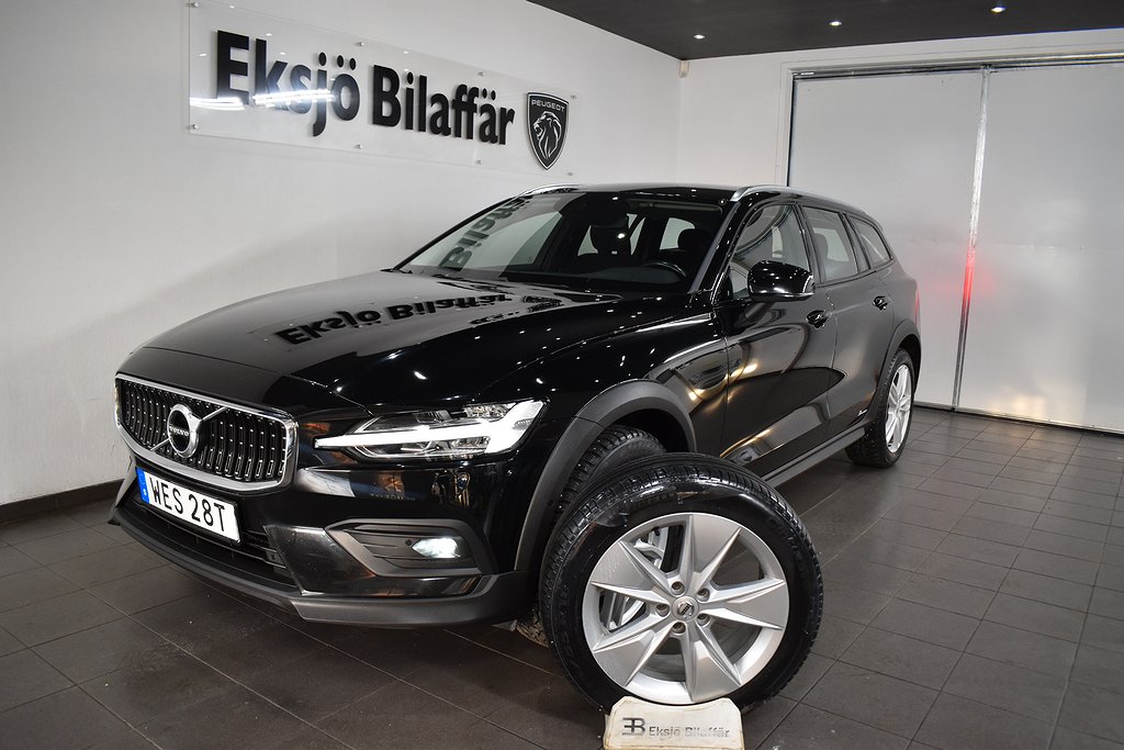 Volvo V60 Cross Country B4 AWD 197hk *Ränta 4,99%,Vinterhjul*