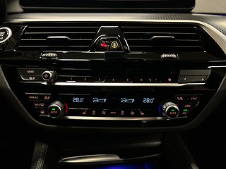 BMW 520 d xDrive Touring Steptronic M Sport M&D-värm/Kamera