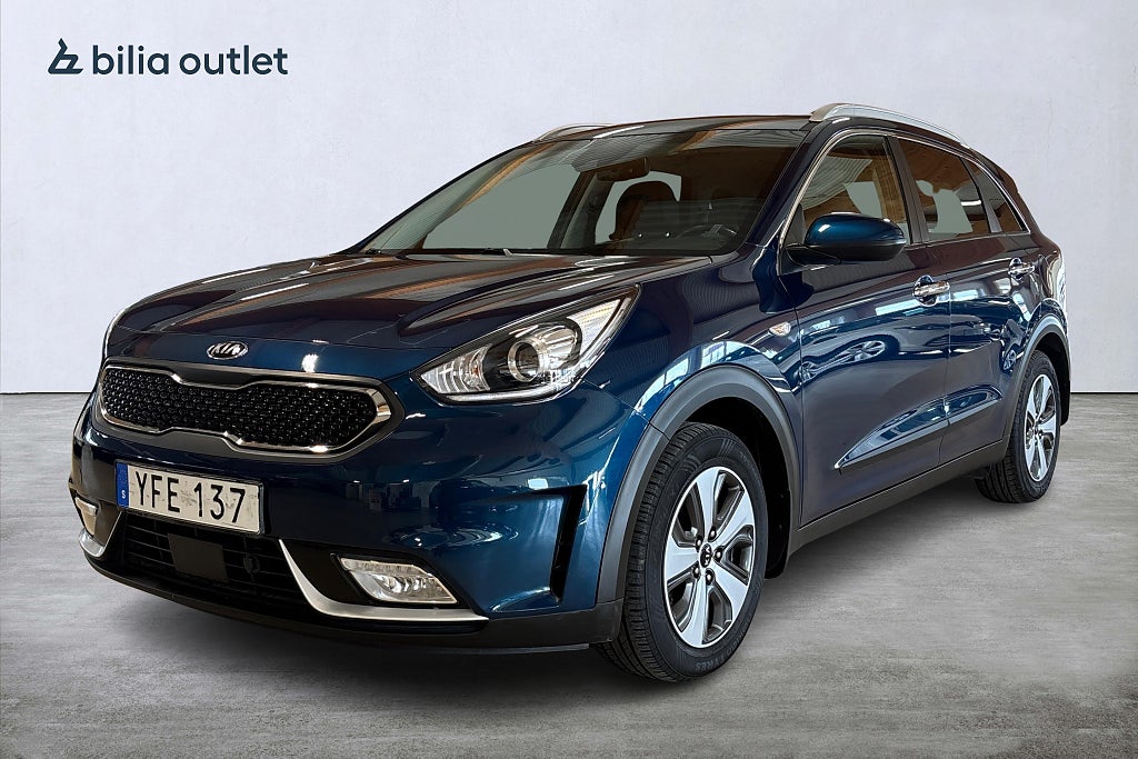 Kia Niro Hybrid Advance Plus / Navi / Drag / M-värmare / B-kam