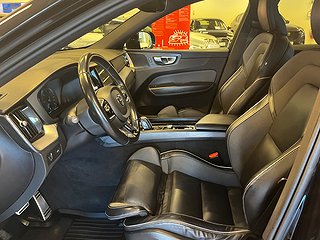 Volvo XC60 B5 AWD R-Design Kamera/Drag/SoV/MoK/AdaptivFart
