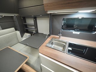 Husvagn, 1-axl Knaus Azur 500 FU 14 av 20