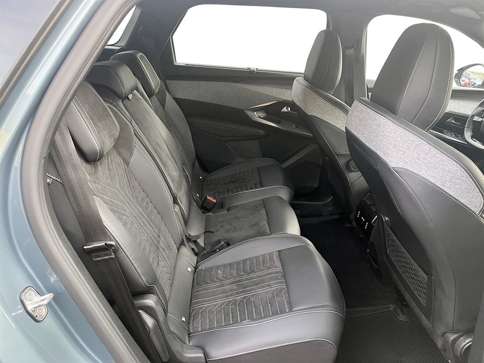 Bild på Peugeot 5008 GT Hybrid 145hk Aut 7-SITS B-KAMERA CARPLAY