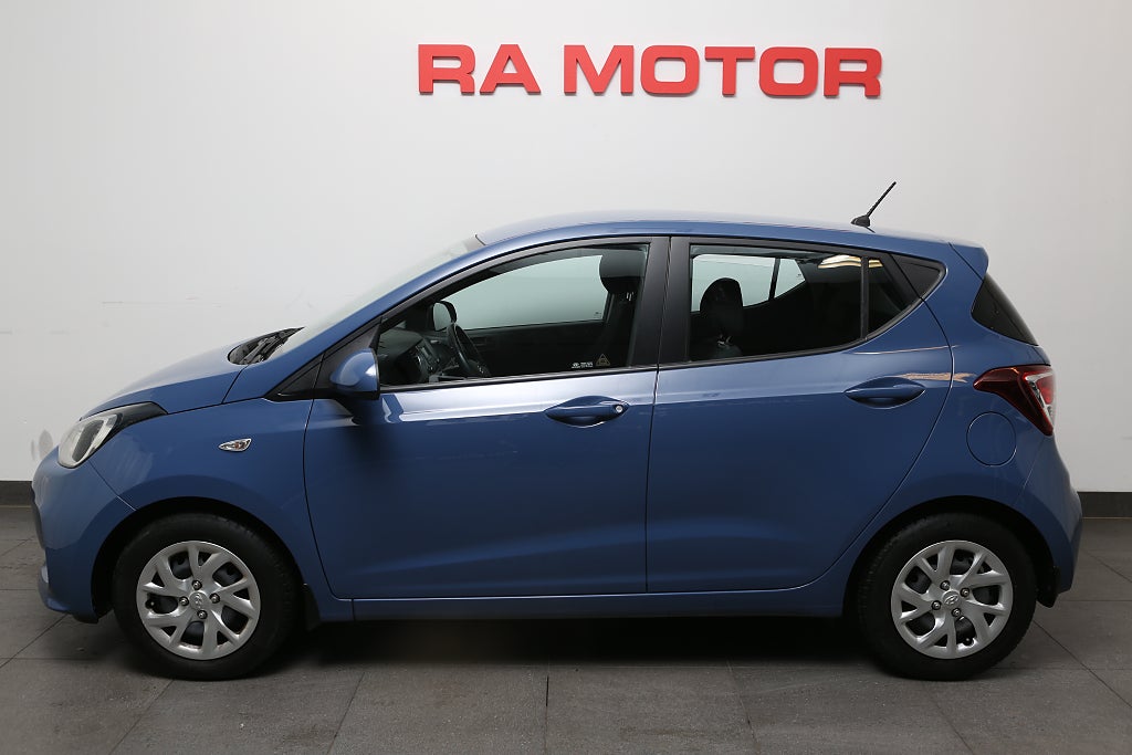 Hyundai i10 1,0 blue 67hk Comfort 5-D 2018