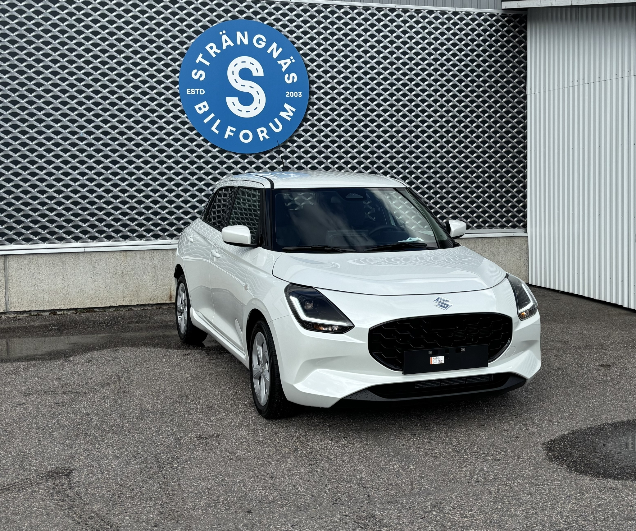 Suzuki Swift 1.2 Hybrid Select CVT 2026, photo 4/46