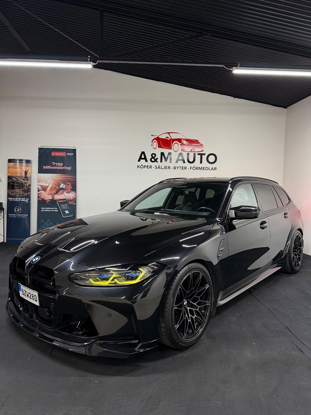 BMW M3 Competition Touring xDrive - Head-Up / Kolfiber / 700HK