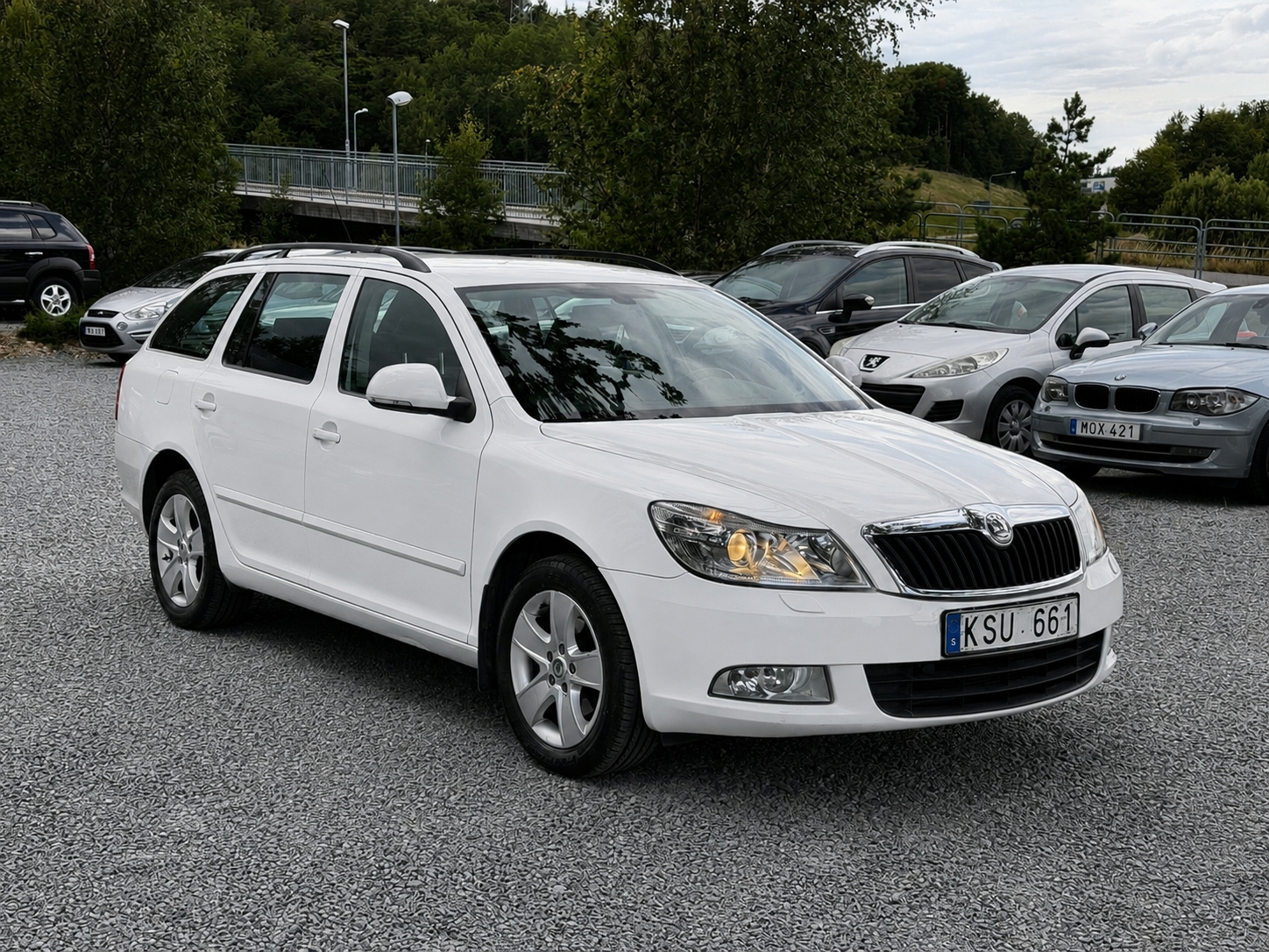 Skoda Octavia 2011, bild 2/51