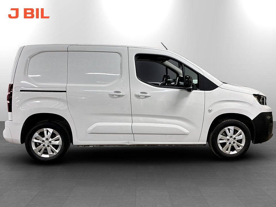 Bild på Peugeot Partner PRO+ L1 BHDi 130 Aut - WEBASTO, DRAG, BACKKAMERA