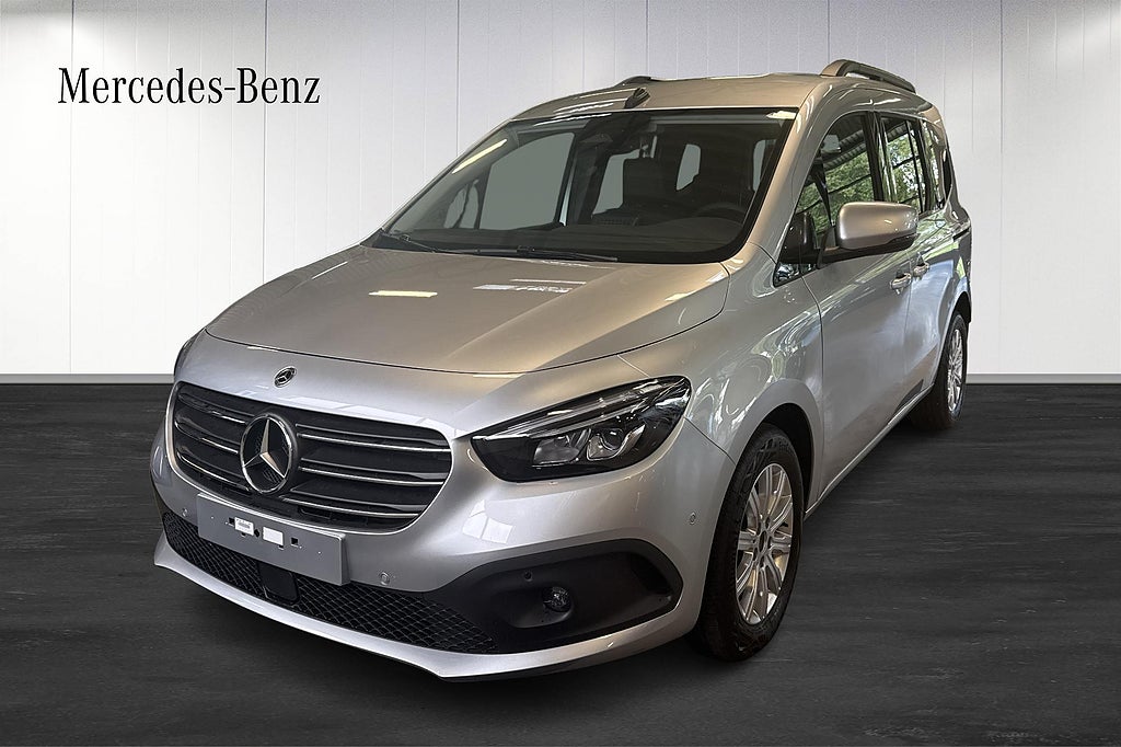 Mercedes-Benz T 180 d DCT Progressive Euro 6/Dragkrok