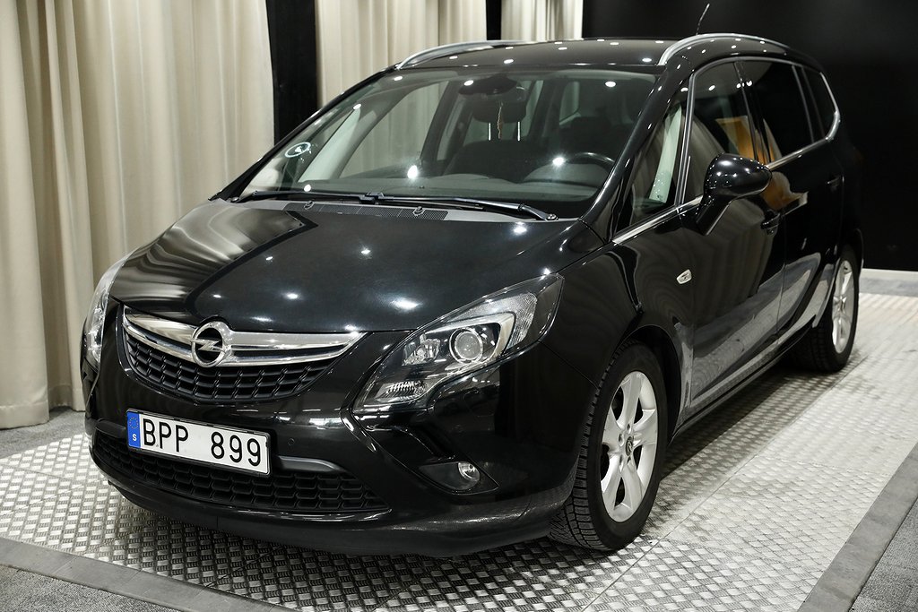 Opel Zafira Tourer 1.4 140hk 7-sits Nybesiktad Fullservad