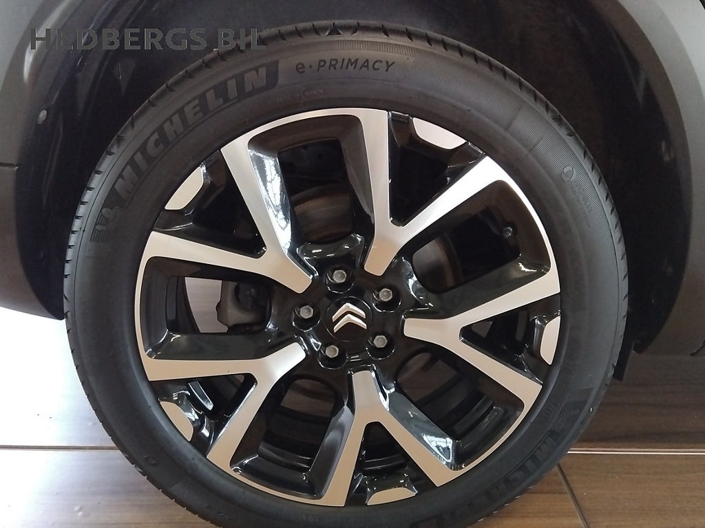 Citroën C5 Aircross 1.2 PureTech 130HK Automat Shine Exclusive     thumbnail