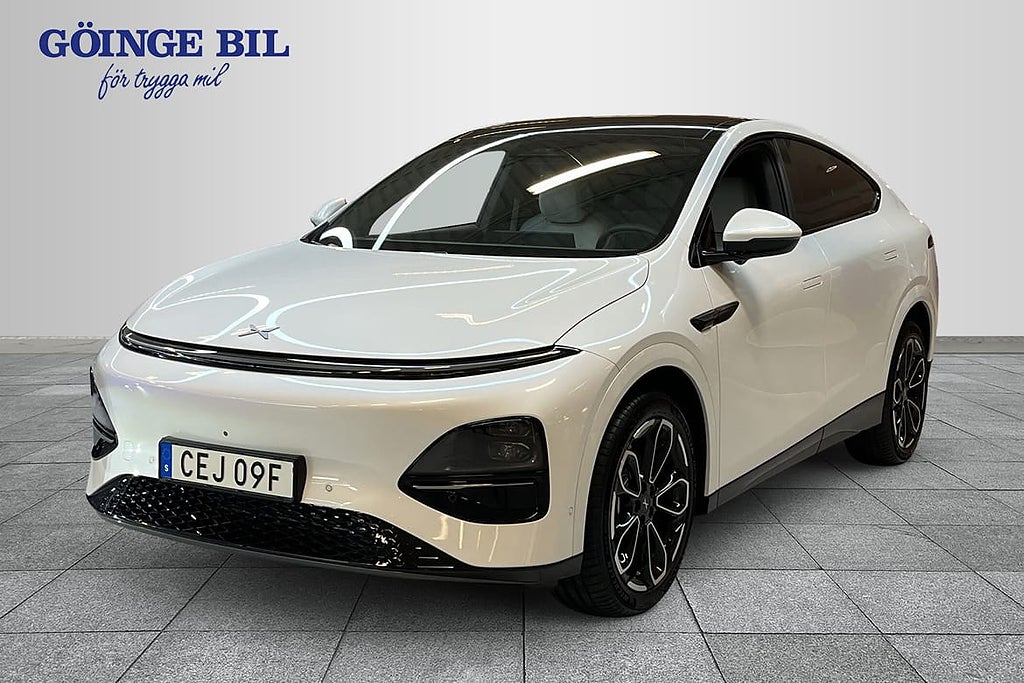 XPENG G6 Performance AWD Premium Drag Panorama