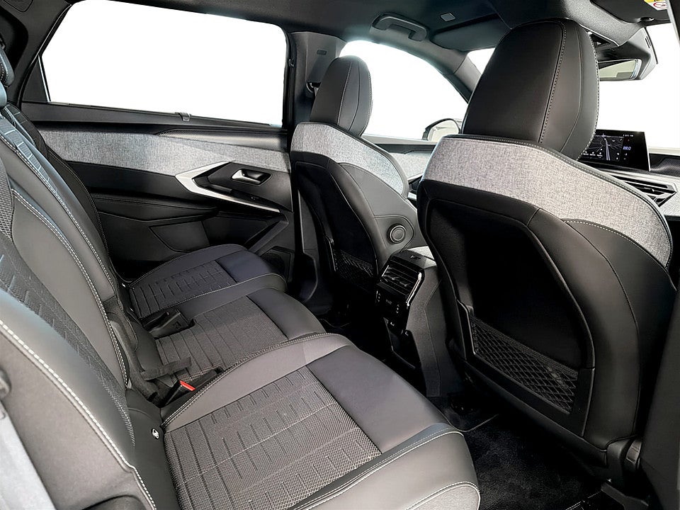 Bild på Peugeot 5008 GT Hybrid 145hk Aut 7-SITS - DEMO