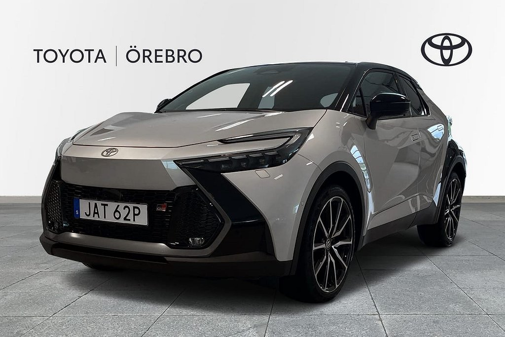 Toyota C-HR Laddhybrid GR SPORT Premier Edition V-hjul