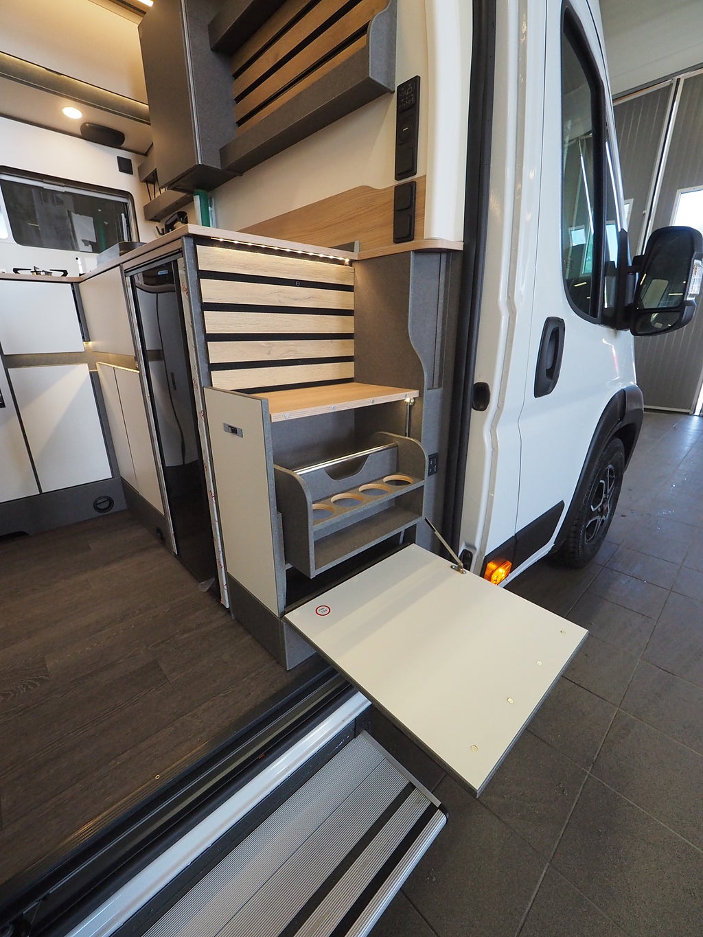 Weinsberg CaraLife 630 LQ # Van Life I Camper I Plåtis