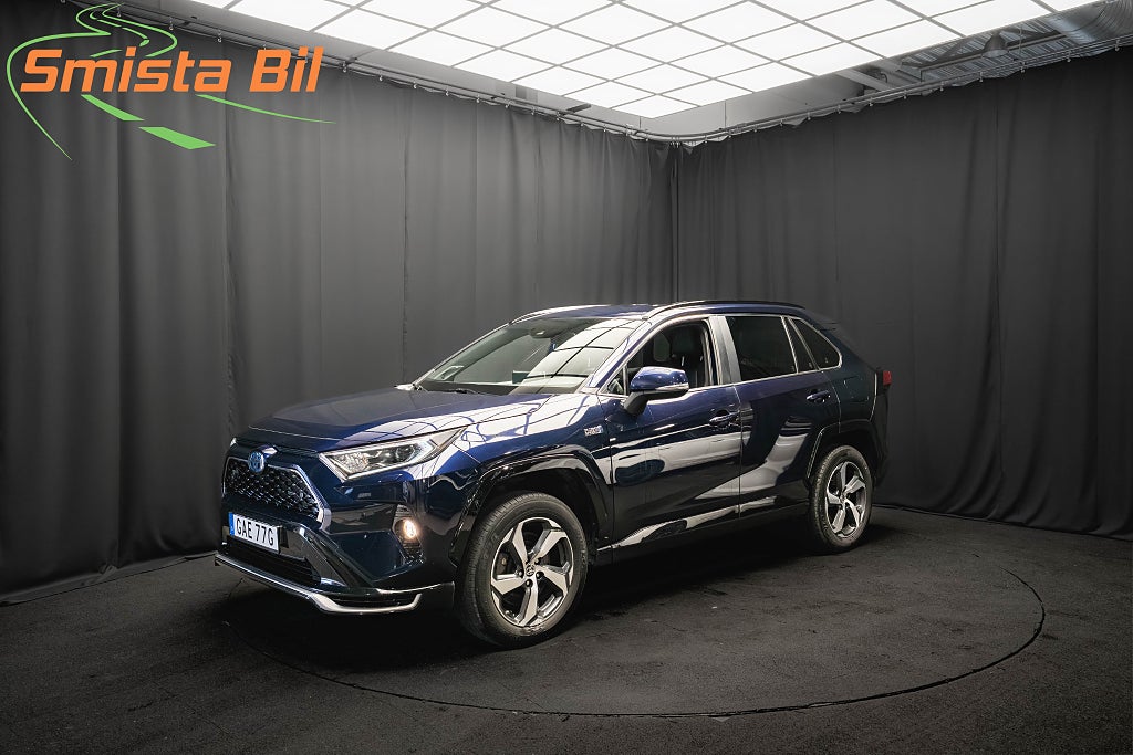 Toyota RAV4 Plug-in Hybrid AWD LAUNCH EDT DRAG JBL KAMERA M&K-VÄRMARE 1-ÄGARE MOMS