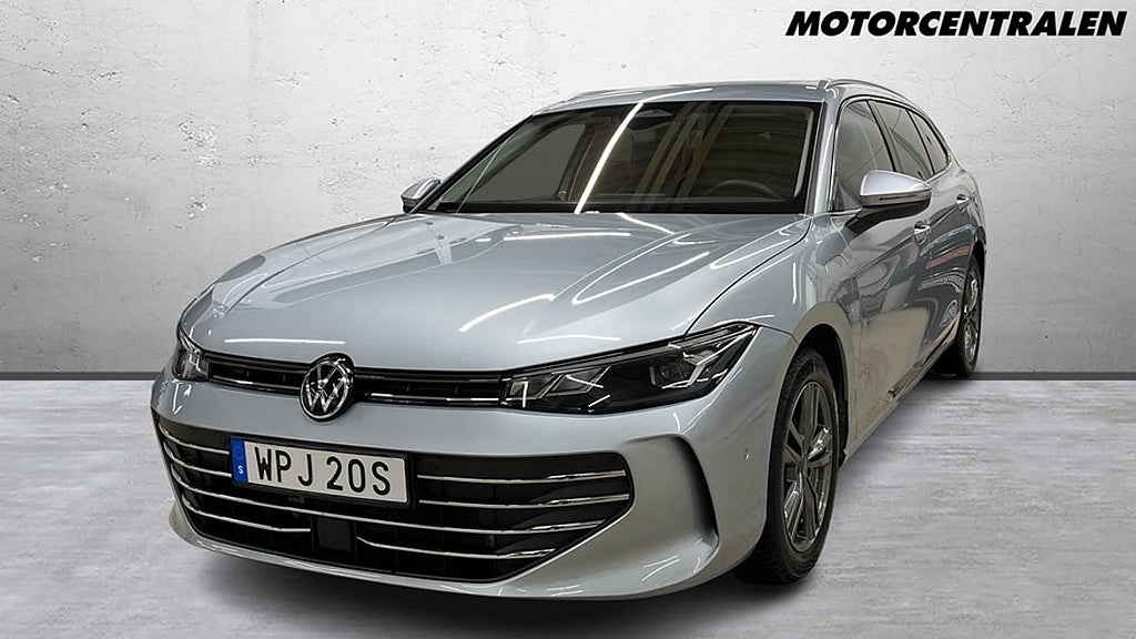 Volkswagen Passat Variant eHybrid BUSINESS 1.5TSI 204HK/Värmare/Drag/Backkam...