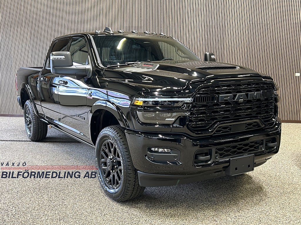 RAM Dodge 2500 Limited Night Edt. Cummins 6.7L Cummins 1458NM Lagerb