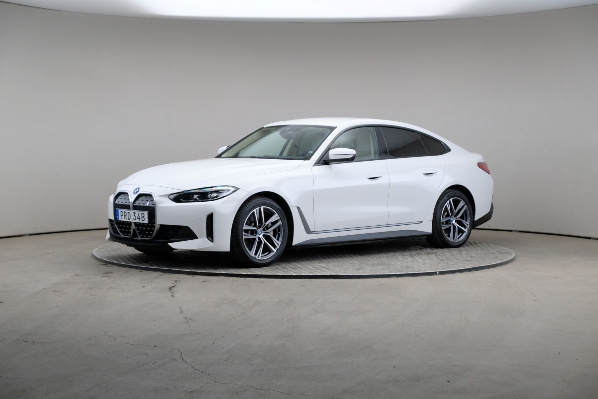 BMW i4 eDrive40 Charged Skinn 2022, bild 6/10