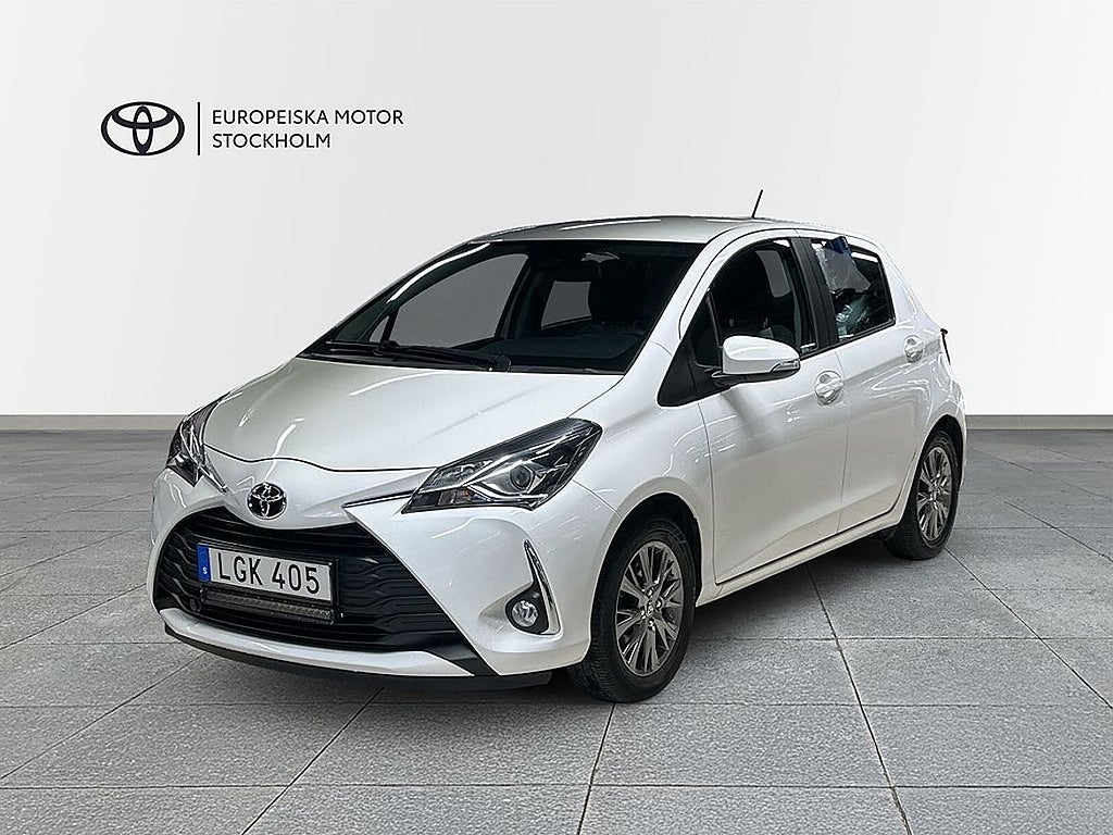 Toyota Yaris 1.5 Active Backkamera / V-hjul / Approved us...