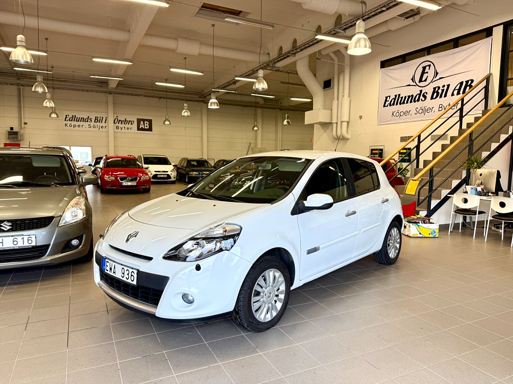 Renault Clio 5-dörrars Halvkombi 1.2 Euro 5 (10200mil)