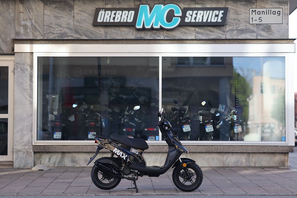 Motocr BIG MAX Pure EFI | Svart |  25km/h Klass 2