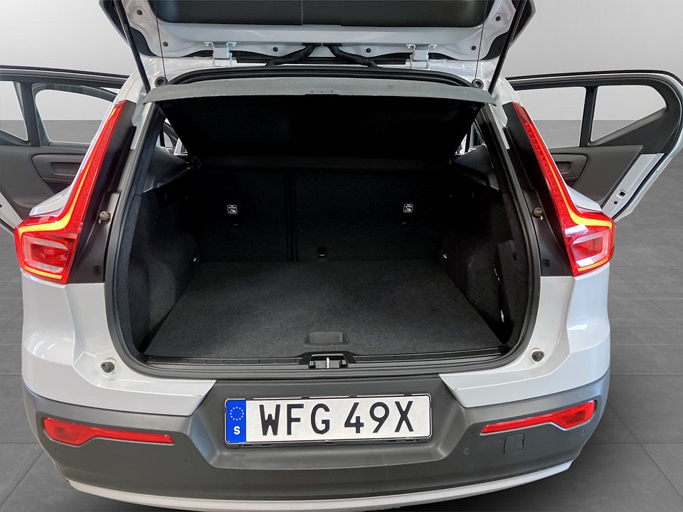 Bild på Volvo XC40 Momentum D3 150k Aut B-KAMERA RATTVÄRME