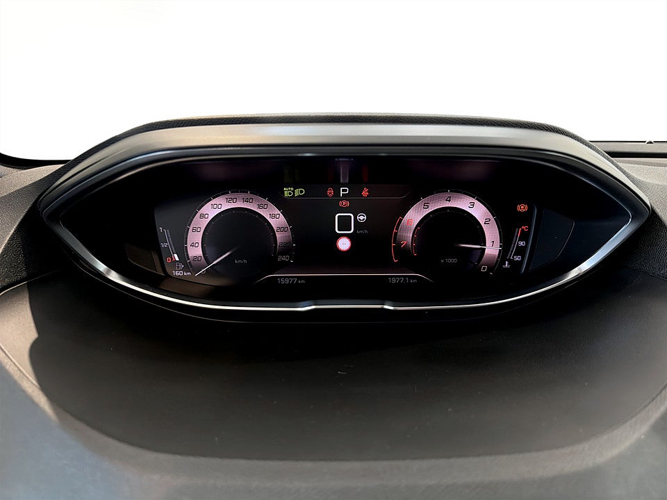 Bild på Peugeot 5008 GT 1.2 PT 130hk Aut 7-SITS B-KAMERA CARPLAY