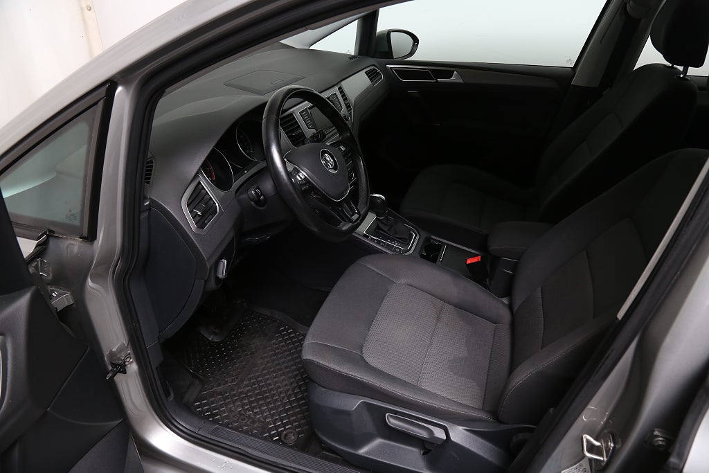 Volkswagen Golf Sportsvan 1,4 TSI 125hk Masters DSG Kamera 1ägare Drag 2015
