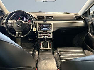 Volkswagen Passat Alltrack 2.0 TDI 4Motion Alltrack Drag/M&Dvärmare/Skinn/S&V-Däck – bild 8