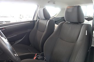 Halvkombi Suzuki Swift 10 av 14
