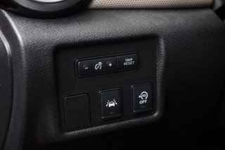 Halvkombi Nissan Micra 12 av 19