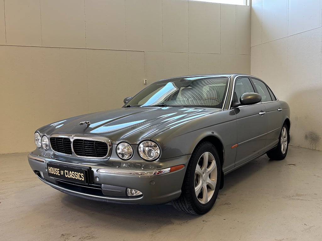 Jaguar XJ 2004