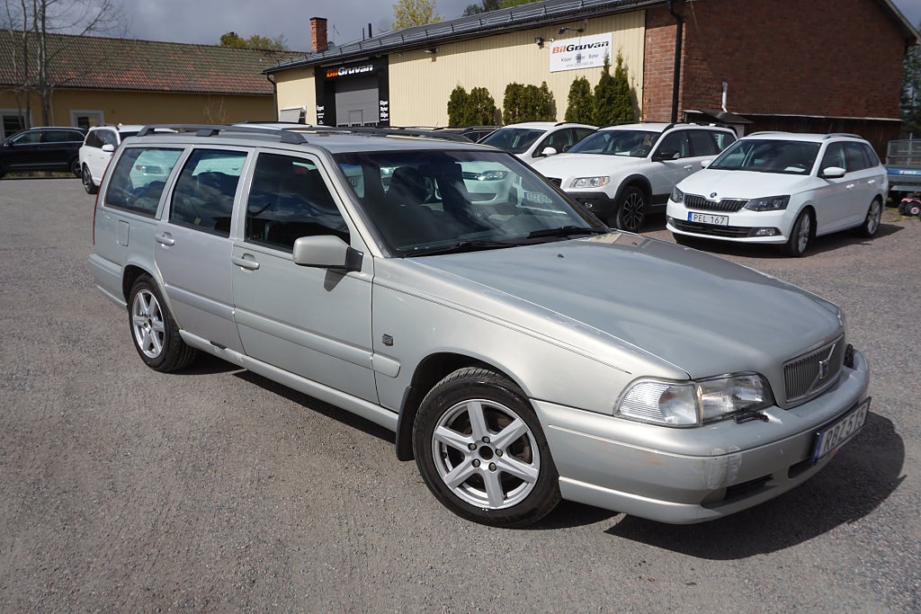 Volvo V70 2.4 GLT 170hk AUT