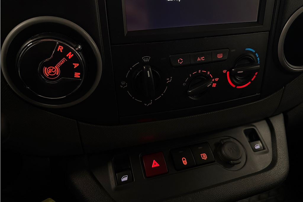 Citroën Berlingo Van 1.6 BlueHDi, Inredning, Kamrem bytt