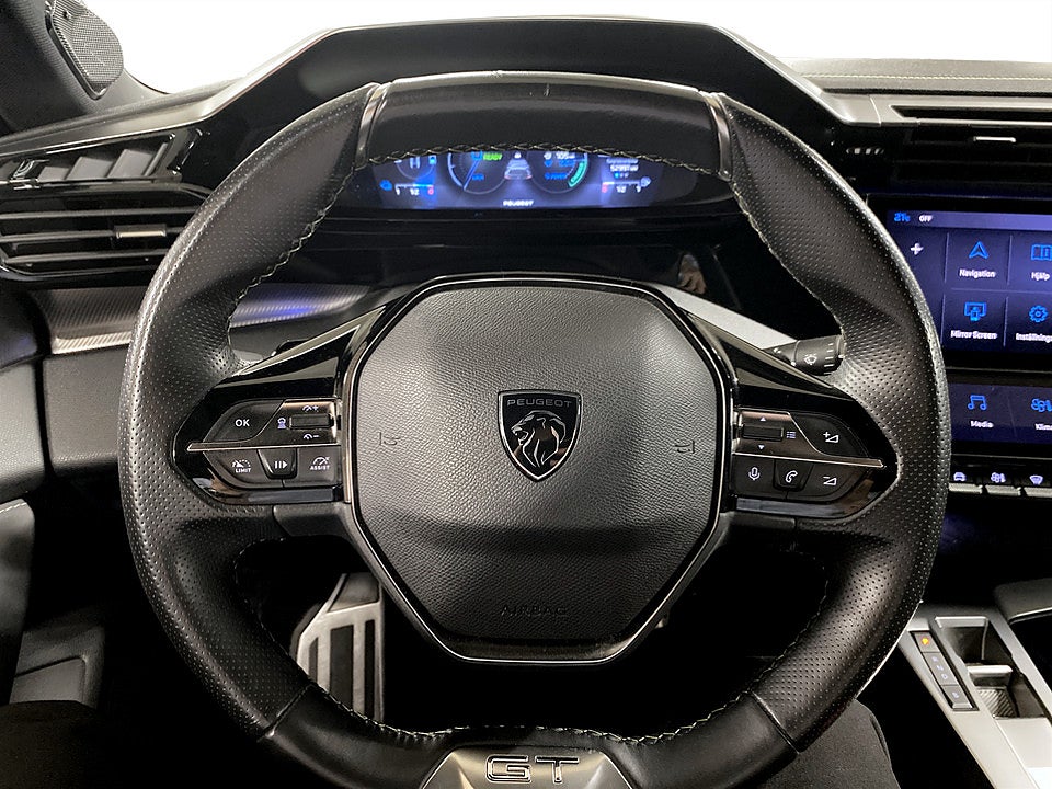 Bild på Peugeot 408 GT PHEV 225hk Aut B-KAMERA CARPLAY DRAG MASSAGE