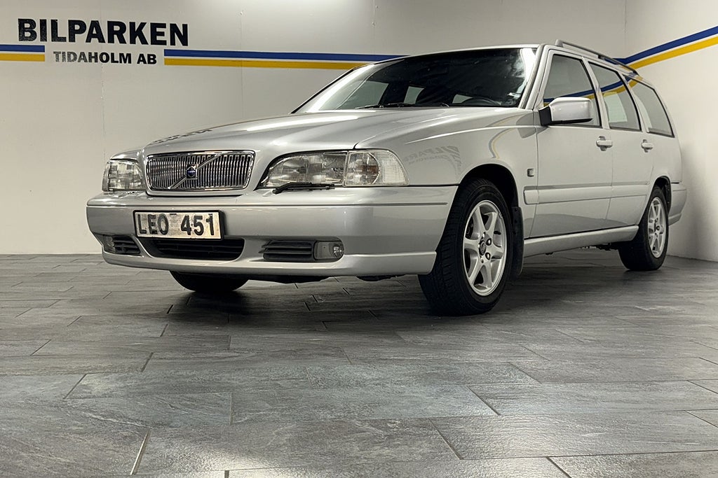 Volvo V70 2.5 10V SE