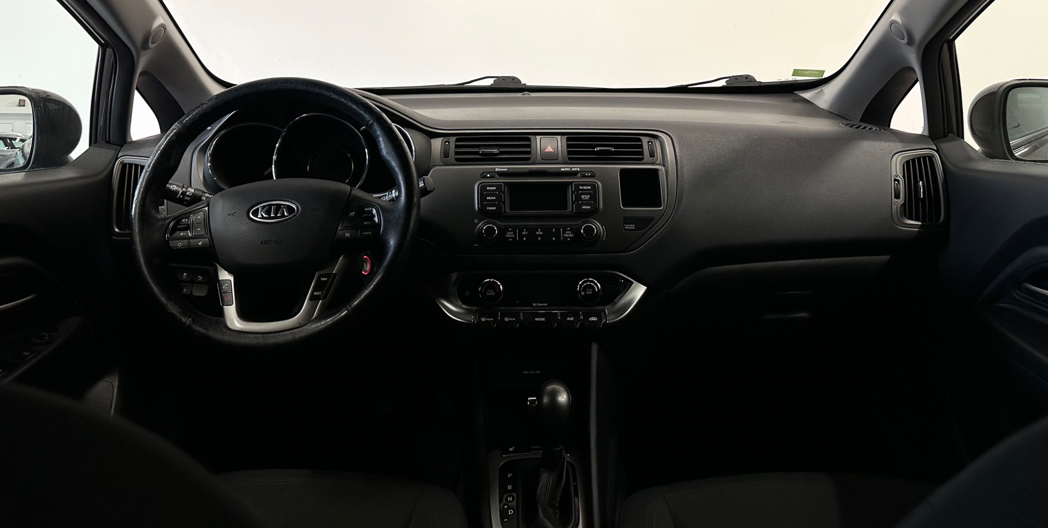 Kia Rio 5-dörrar 1.4 2012, bild 5/39