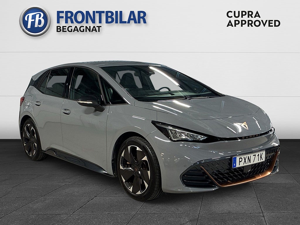 Cupra Born e-boost/Adaptiv-Fart/B-Kamera/Navi/Full Link/19"/Värmar
