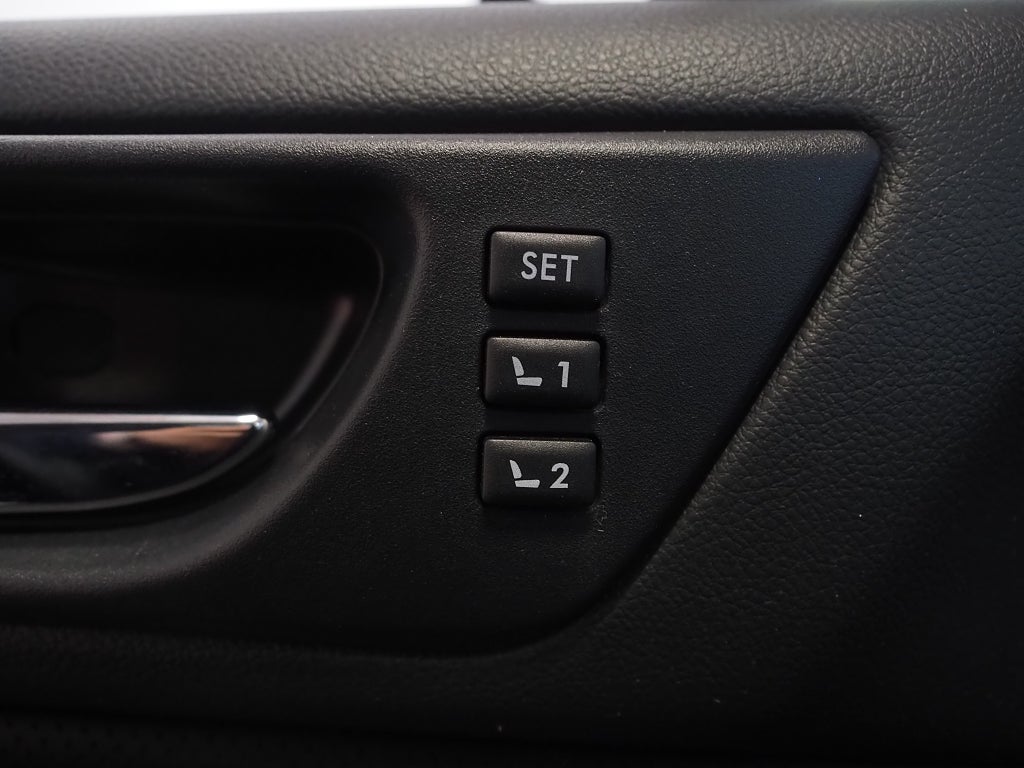 Subaru Outback 2.5 4WD 175hk Lineartronic Ridge Drag M-Värm Kamera 2017