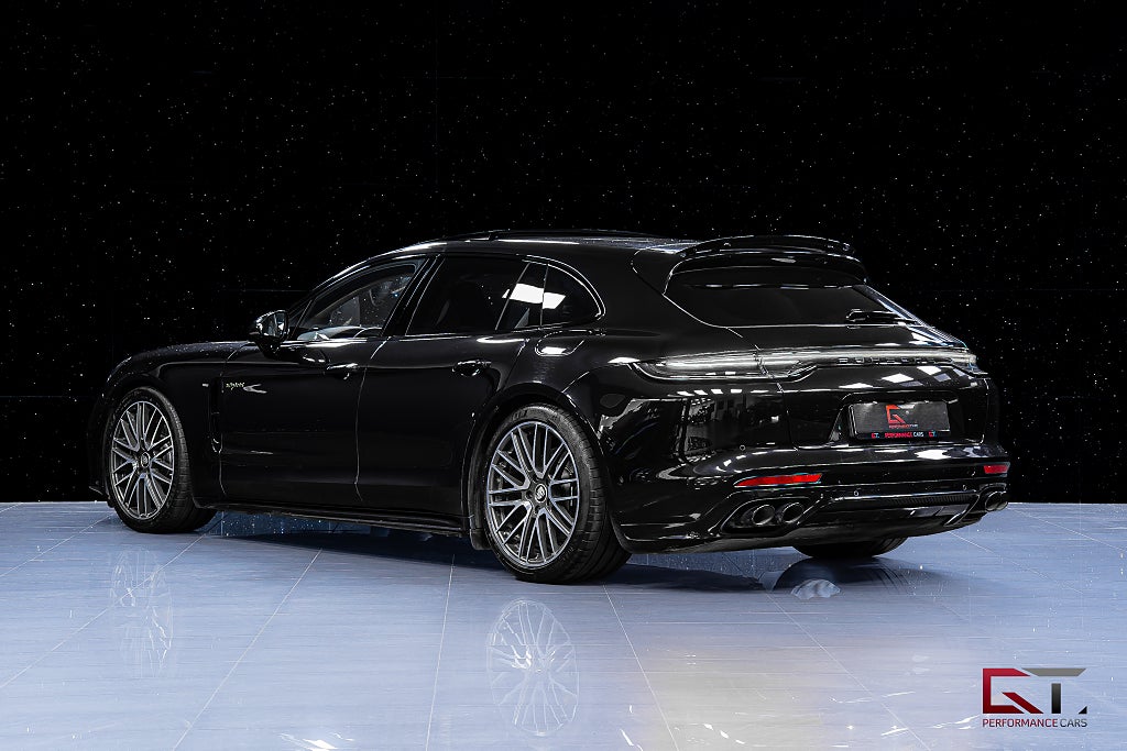 Porsche Panamera 4S E-Hyb ST SportDesign Bur3D 21" Kolfiber Pano 18-vägs