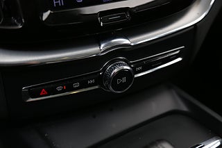 SUV Volvo XC60 25 av 31