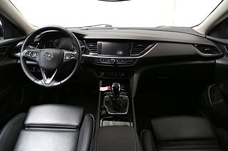 Halvkombi Opel Insignia 19 av 29
